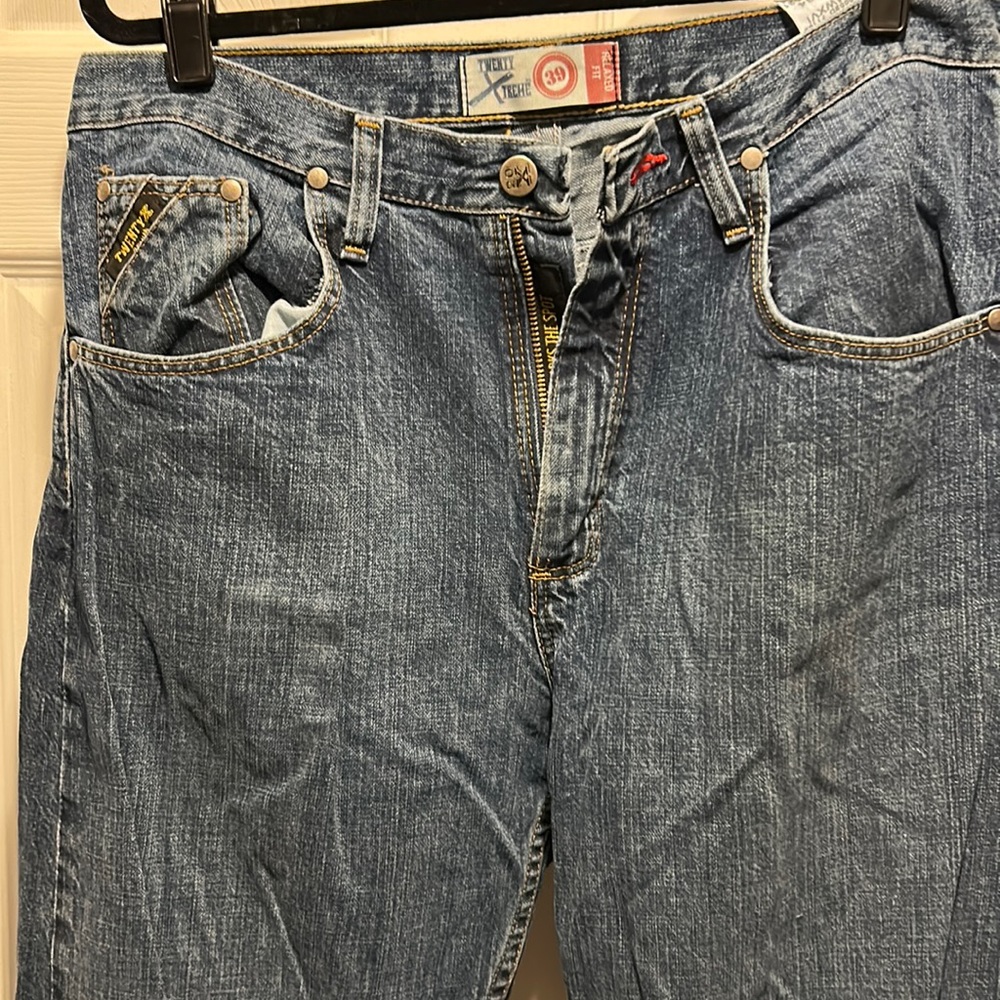 Twenty xtreme relaxed fit jeans size 32x34.